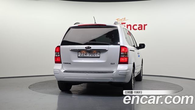 Kia Carnival из Кореи Encar