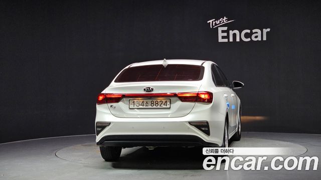 Kia K3 из Кореи Encar