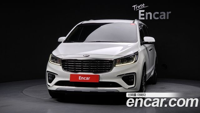 Kia Carnival из Кореи Encar