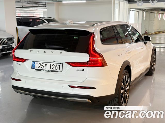 Volvo V60 из Кореи Encar