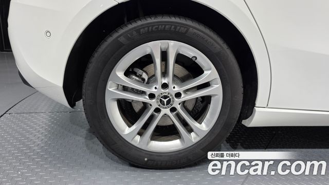 Mercedes-Benz A-Class из Кореи Encar