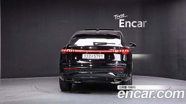 Audi Q5 40 TFSI 콰트로 S Line Sportback — пробег 2 491 км — фото 4 из 5