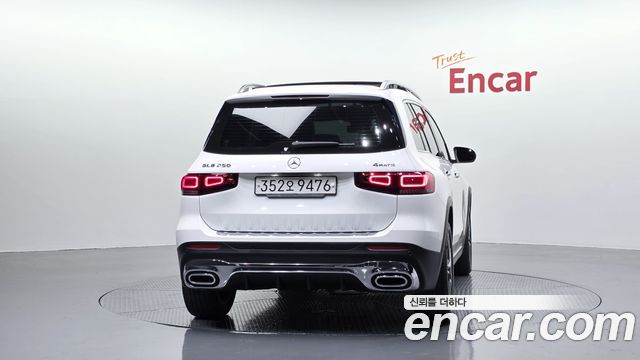 Mercedes-Benz GLB-Class из Кореи Encar