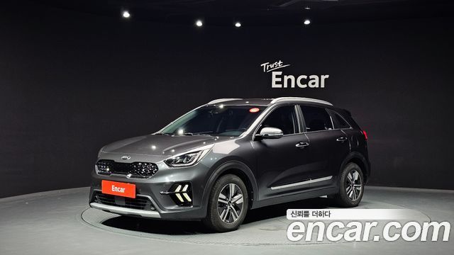 Kia Niro 1.6 HEV Noblesse Special — пробег 39 679 км — фото 1 из 5