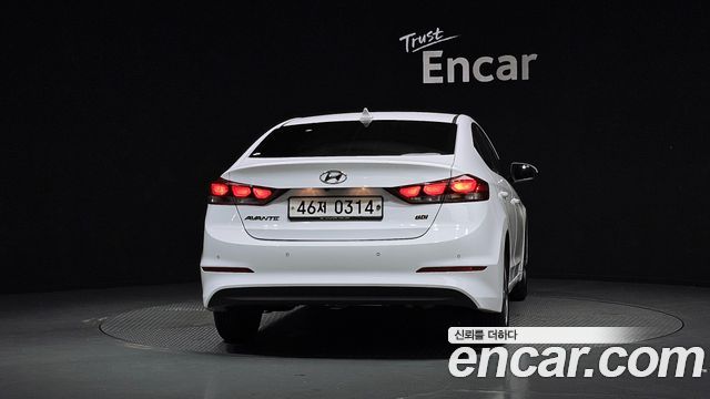 Hyundai AVANTE из Кореи Encar