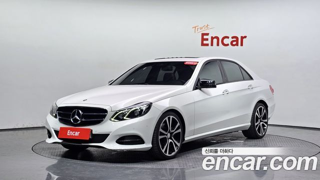 Mercedes-Benz E-Class E220 Bluetec Avantgarde Sport — пробег 128 645 км — фото 1 из 5