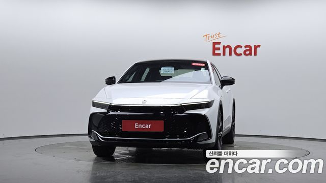 Toyota Crown из Кореи Encar