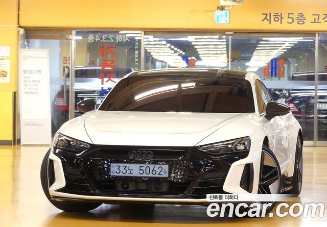 Audi RS e-tron GT из Кореи Encar