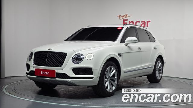 Bentley Bentayga 4.0 V8 — пробег 50 579 км — фото 1 из 5