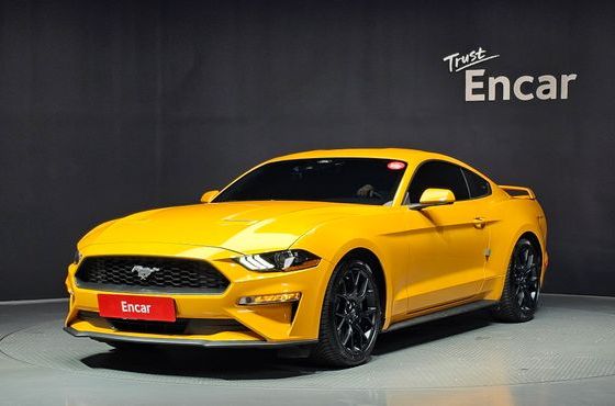 Ford Mustang Coupe — пробег 22 288 км — фото 1 из 5