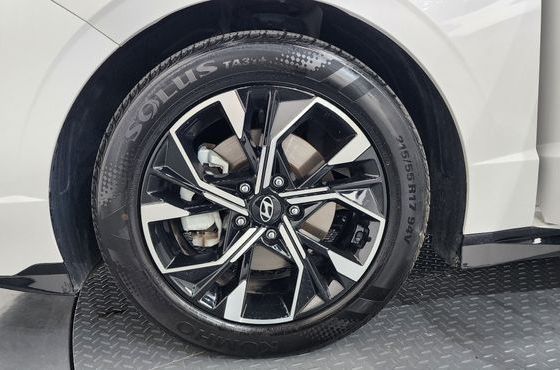 Hyundai Sonata 2.0 Exclusive — пробег 45 412 км — фото 5 из 5