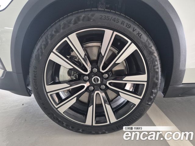Volvo V60 из Кореи Encar