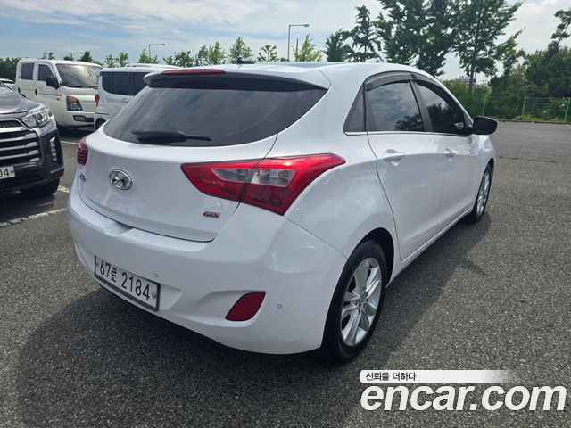 Hyundai i30 из Кореи Encar