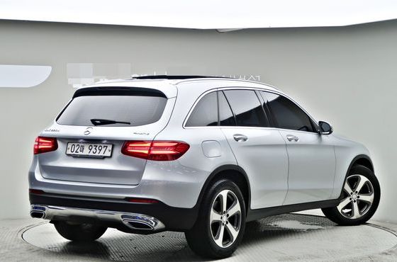 Mercedes-Benz GLC-Class GLC220 d 4MATIC Premium — пробег 58 992 км — фото 2 из 5