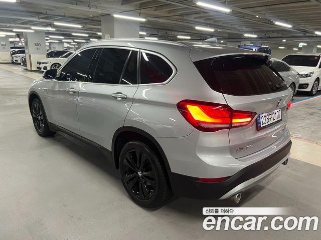 BMW X1 xDrive 18d Advantage — пробег 97 000 км — фото 4 из 5