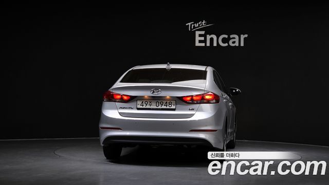 Hyundai AVANTE из Кореи Encar