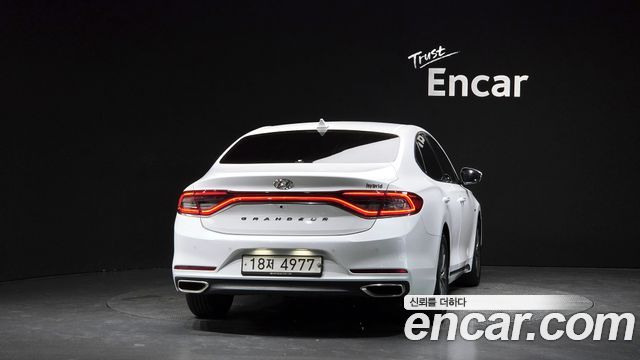 Hyundai Grandeur Exclusive Special — пробег 129 702 км — фото 4 из 5