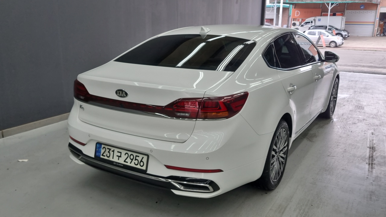 Kia K7 из Кореи Encar