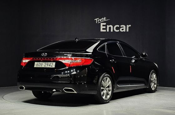 Hyundai Grandeur HG220 Diesel Premium — пробег 294 363 км — фото 2 из 5