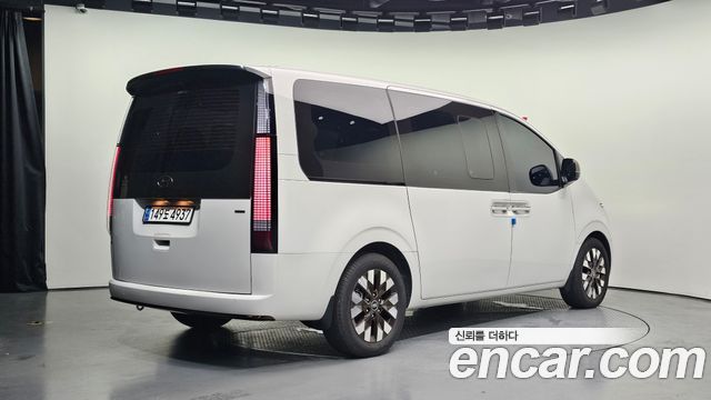 Hyundai Staria из Кореи Encar