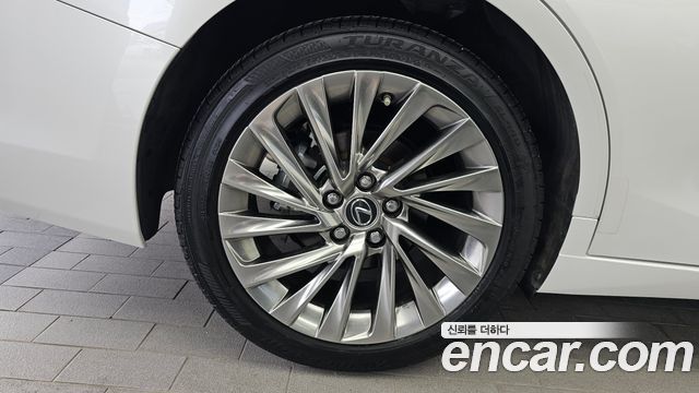 Lexus ES из Кореи Encar