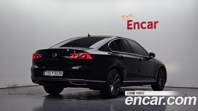 Volkswagen Passat 2.0 TDI 4Motion Prestige — пробег 88 236 км — фото 2 из 5