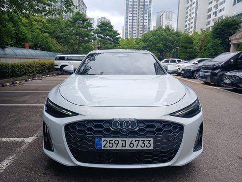 Audi A6 40 TFSI Advanced — пробег 752 км — фото 1 из 5