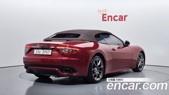 Maserati Gran Cabrio из Кореи Encar