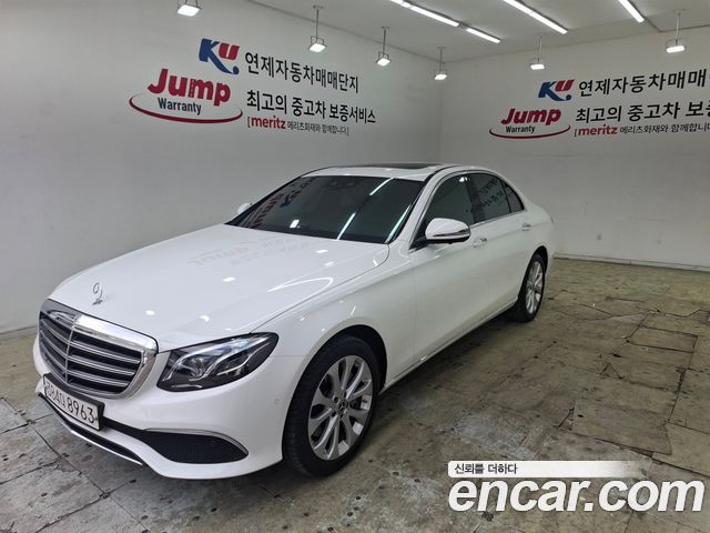 Mercedes-Benz E-Class из Кореи Encar