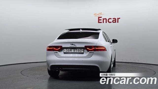 Jaguar XE из Кореи Encar