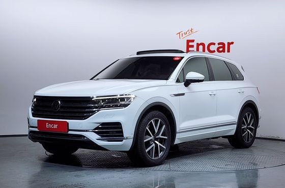 Volkswagen Touareg 3.0 TDI Prestige — пробег 130 118 км — фото 1 из 5