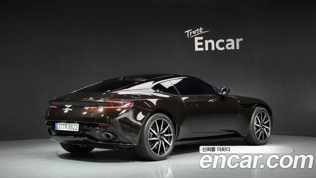 Astonmartin DB11 из Кореи Encar
