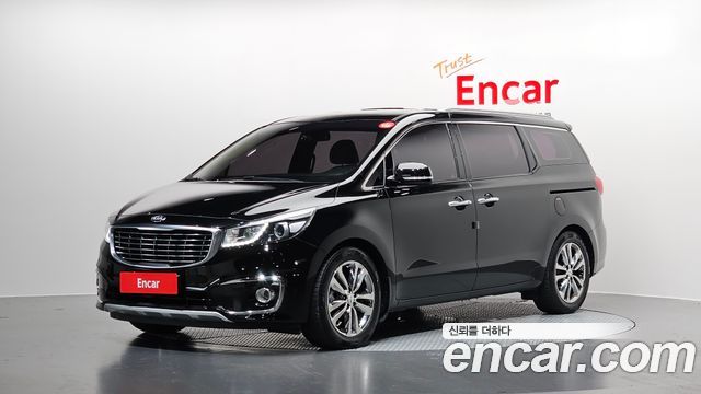 Kia Carnival Gasoline 9-seater Noblesse — пробег 139 731 км — фото 1 из 5