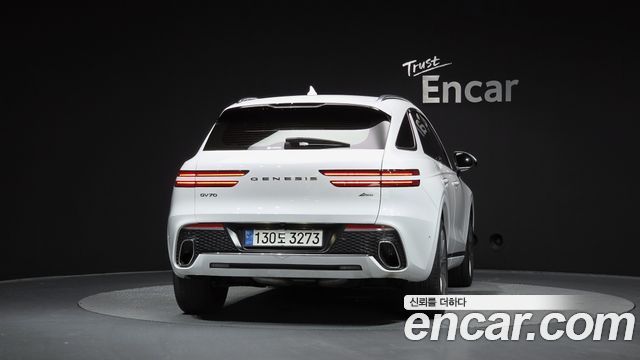 Genesis GV70 из Кореи Encar