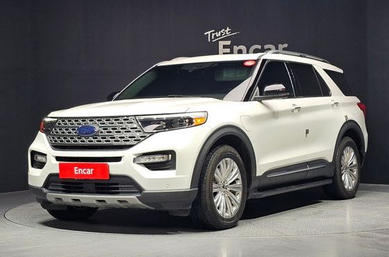 Ford Explorer 3.0 PHEV — пробег 105 622 км — фото 1 из 5