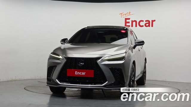 Lexus NX F-Sport — пробег 73 205 км — фото 3 из 5