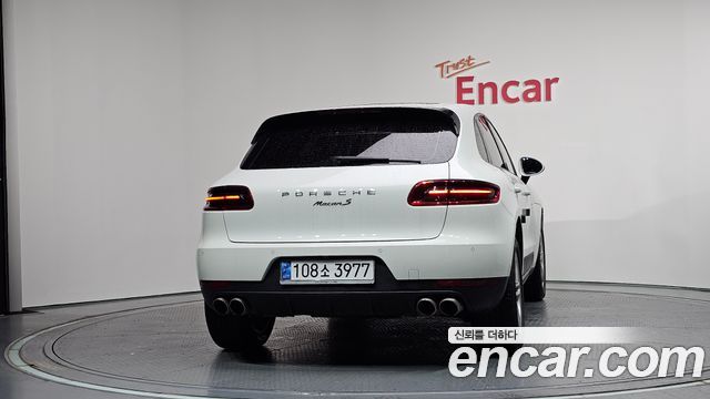 Porsche Macan 2.0 95B — пробег 127 748 км — фото 4 из 5