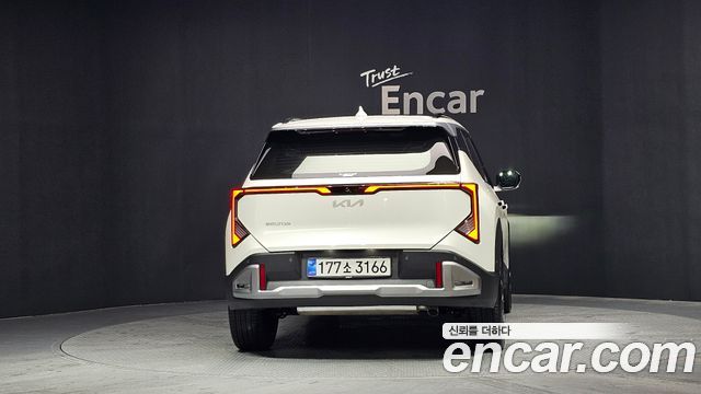 Kia Seltos из Кореи Encar