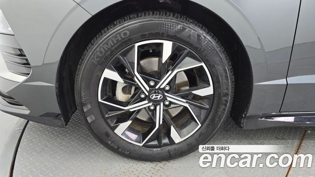 Hyundai Sonata 2.0 Premium — пробег 42 868 км — фото 5 из 5