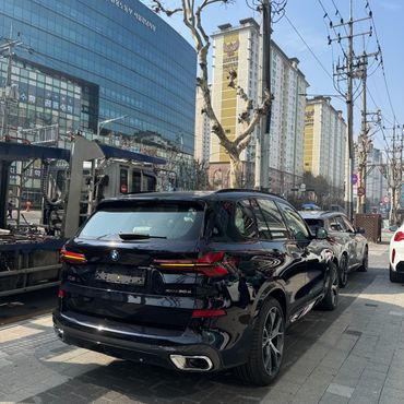 BMW X5 xDrive 30d M Sport — пробег 5 000 км — фото 2 из 5