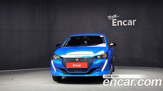 Peugeot 208 из Кореи Encar