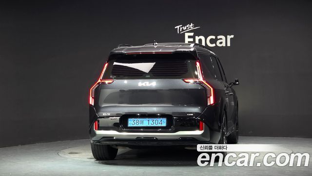 Kia EV9 из Кореи Encar