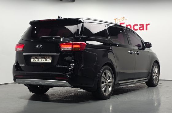 Kia Carnival 7-seater Limousine President — пробег 205 208 км — фото 2 из 5