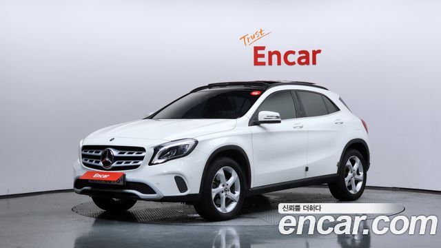 Mercedes-Benz GLA-Class GLA220 — пробег 98 255 км — фото 1 из 5