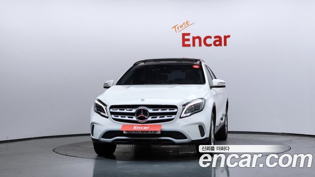 Mercedes-Benz GLA-Class GLA220 — пробег 98 255 км — фото 3 из 5