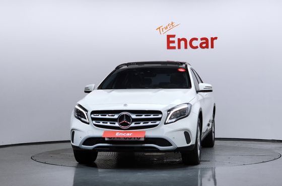 Mercedes-Benz GLA-Class GLA220 — пробег 98 255 км — фото 3 из 5