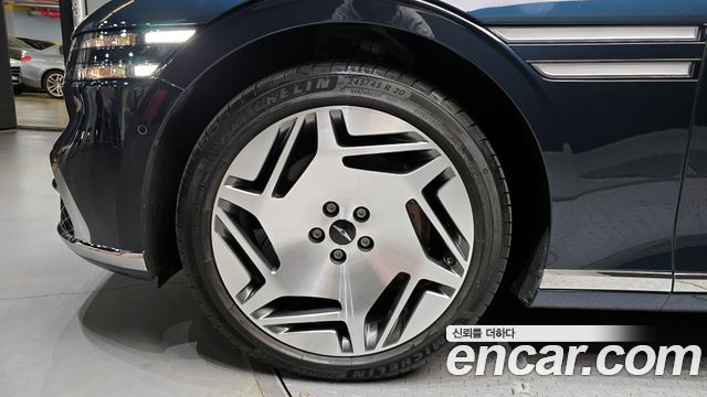 Genesis G90 из Кореи Encar