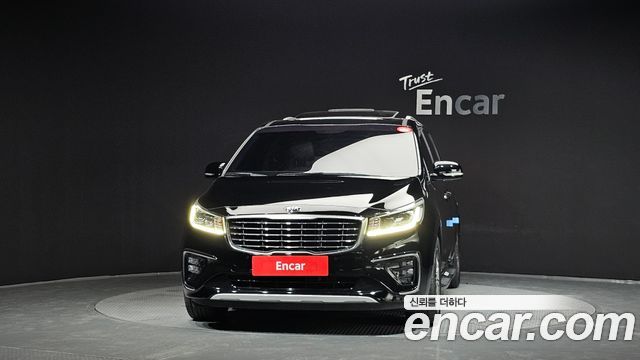 Kia Carnival из Кореи Encar