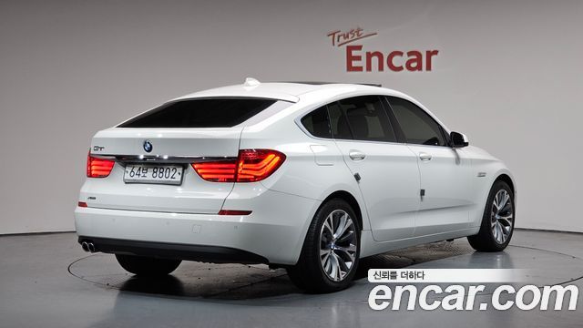BMW Gran Turismo GT 30d xDrive — пробег 75 008 км — фото 2 из 5