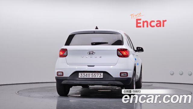Hyundai Venue 1.6 Modern — пробег 65 965 км — фото 4 из 5